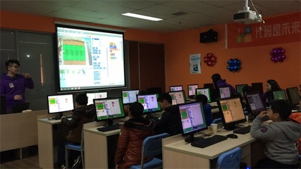 少儿编程训练营开班啦！教育科技赋能未来创新人才